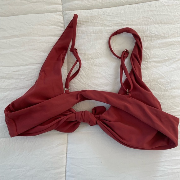 never worn bikini - Picture 2 of 3